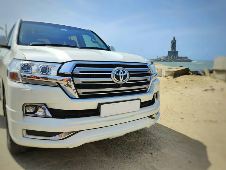 Toyota Land Cruiser ZX