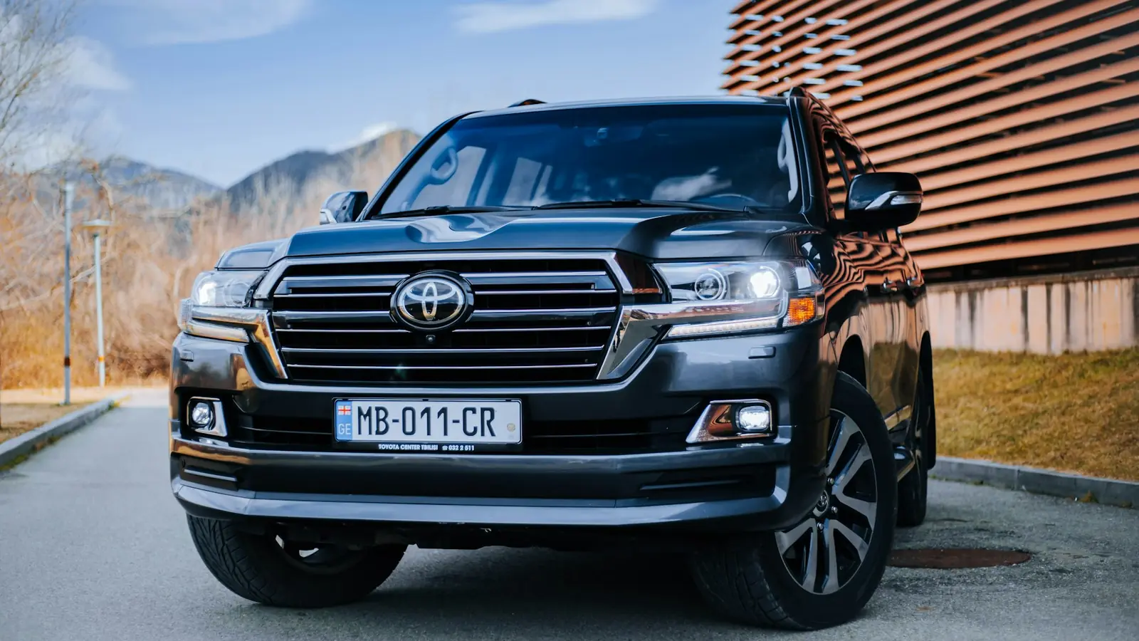 Toyota Land Cruiser V8